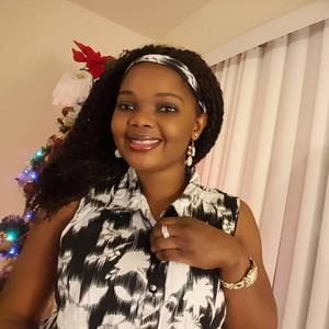 Meet your Posher, Oluyemi